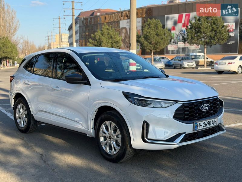 Внедорожник / Кроссовер Ford Escape 2024 в Одессе