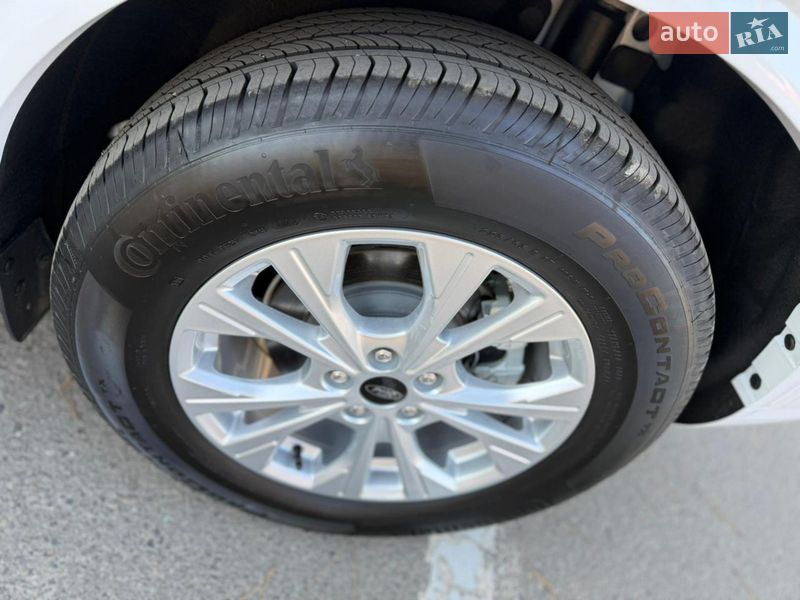 Внедорожник / Кроссовер Ford Escape 2024 в Одессе