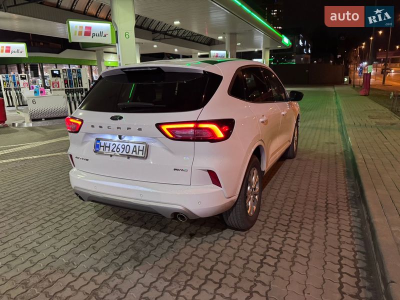 Внедорожник / Кроссовер Ford Escape 2024 в Одессе