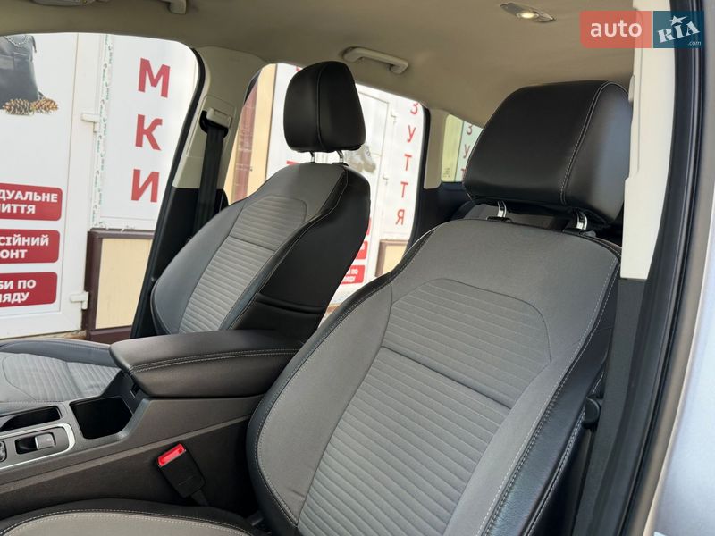 Внедорожник / Кроссовер Ford Escape 2017 в Дрогобыче фото 33 Внедорожник / Кроссовер Ford Escape 2017 в Дрогобыче