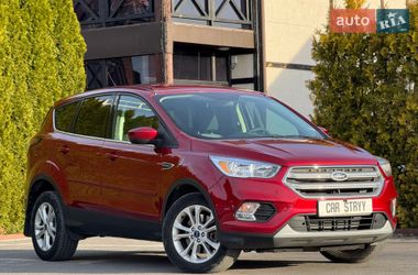 Внедорожник / Кроссовер Ford Escape 2016 в Стрые