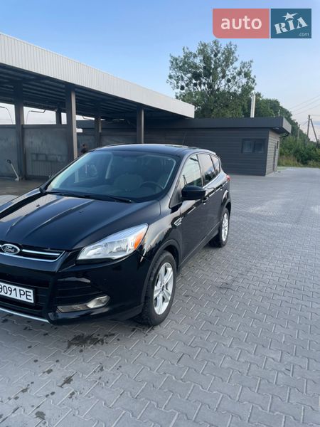 Внедорожник / Кроссовер Ford Escape 2015 в Львове
