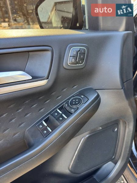 Позашляховик / Кросовер Ford Escape 2022 в Тернополі