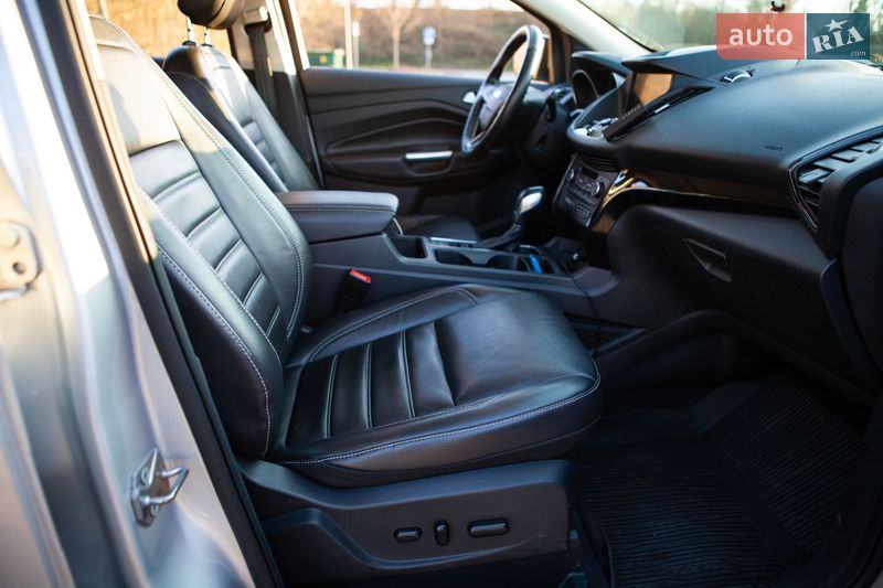 Внедорожник / Кроссовер Ford Escape 2019 в Львове