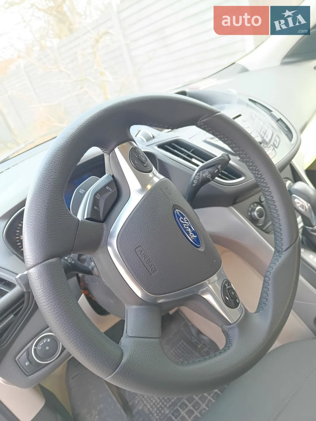 2015 Ford Escape - мініатюра 17