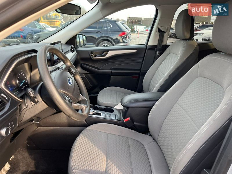 Внедорожник / Кроссовер Ford Escape 2021 в Львове