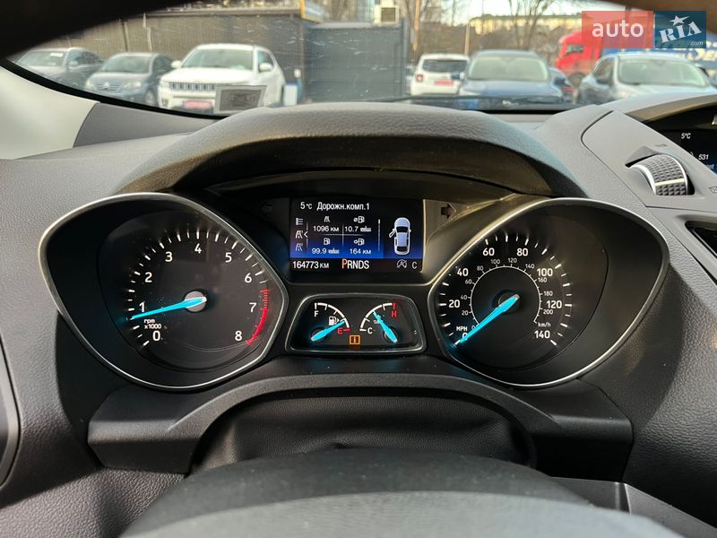 Внедорожник / Кроссовер Ford Escape 2017 в Львове