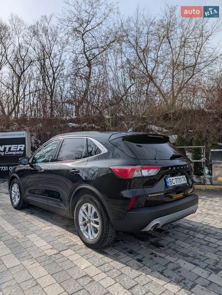 Позашляховик / Кросовер Ford Escape 2020 в Львові
