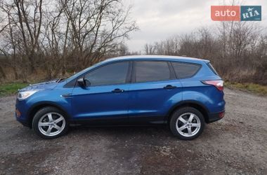 Внедорожник / Кроссовер Ford Escape 2016 в Кременчуге