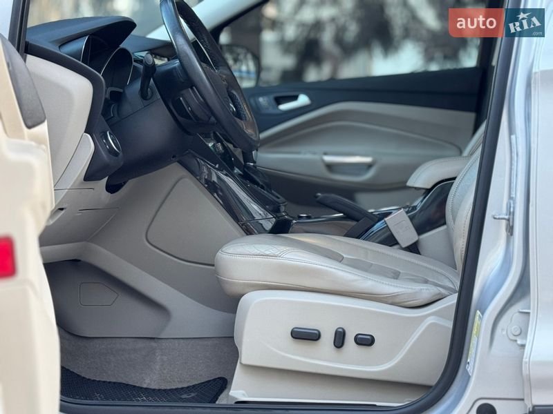 Позашляховик / Кросовер Ford Escape 2016 в Вінниці