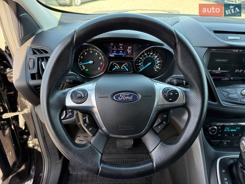 Внедорожник / Кроссовер Ford Escape 2012 в Стрые