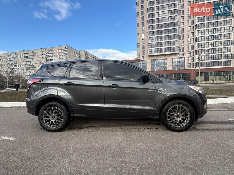 Позашляховик / Кросовер Ford Escape 2018 в Харкові