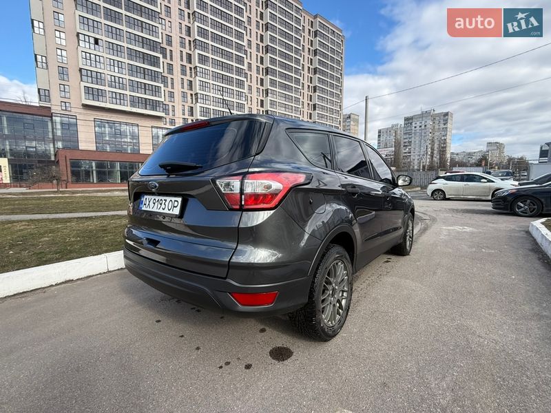 Позашляховик / Кросовер Ford Escape 2018 в Харкові
