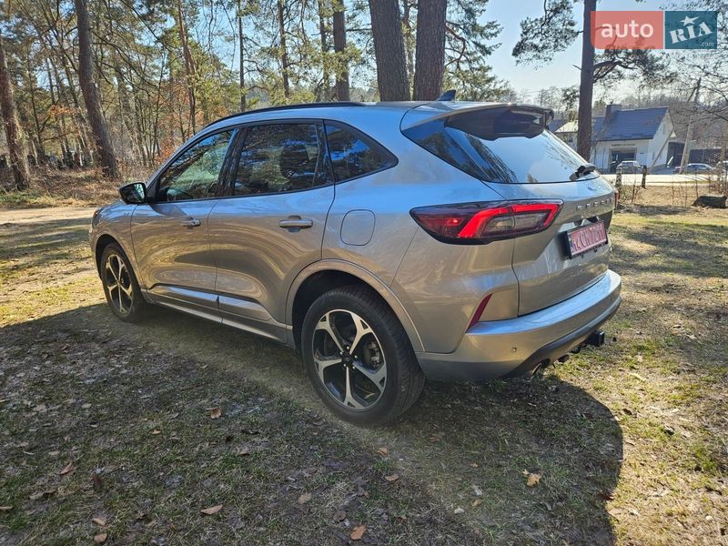 Позашляховик / Кросовер Ford Escape 2023 в Львові