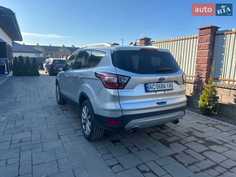 Позашляховик / Кросовер Ford Escape 2018 в Луцьку