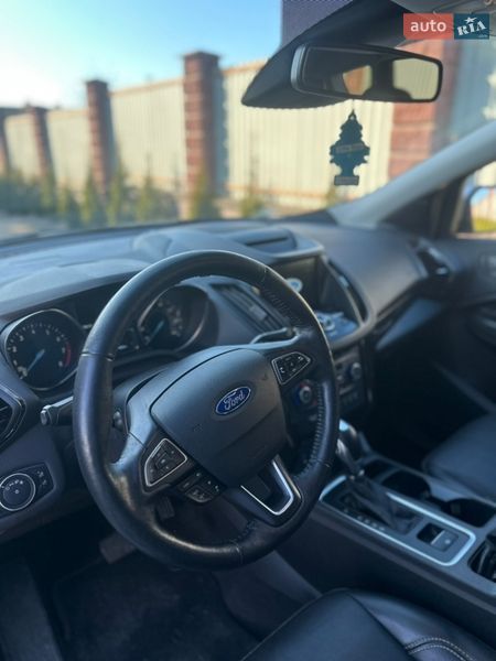 Позашляховик / Кросовер Ford Escape 2018 в Луцьку