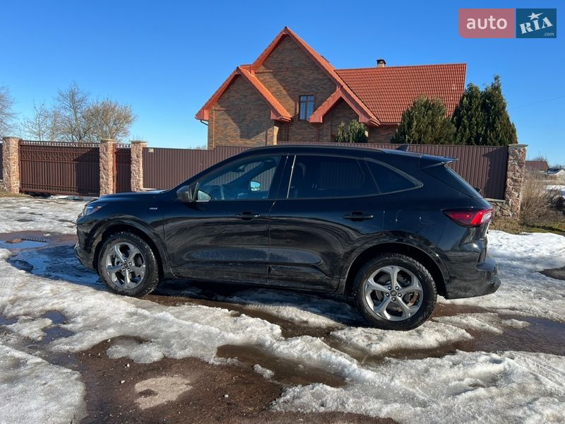 Позашляховик / Кросовер Ford Escape 2024 в Чернігові