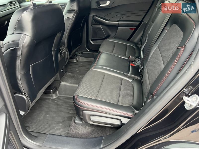 Позашляховик / Кросовер Ford Escape 2024 в Чернігові