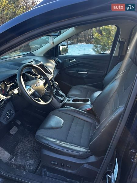 Внедорожник / Кроссовер Ford Escape 2015 в Славуте