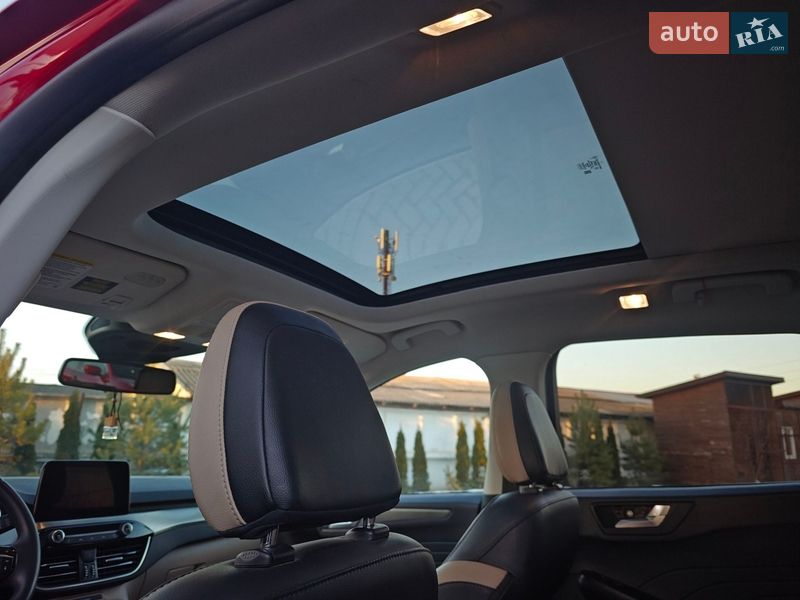 Внедорожник / Кроссовер Ford Escape 2022 в Золочеве