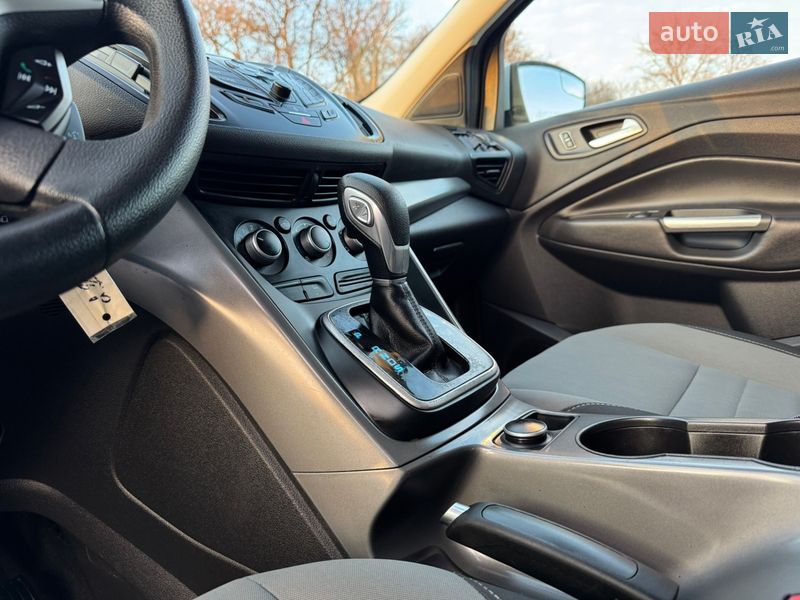 Внедорожник / Кроссовер Ford Escape 2014 в Дрогобыче