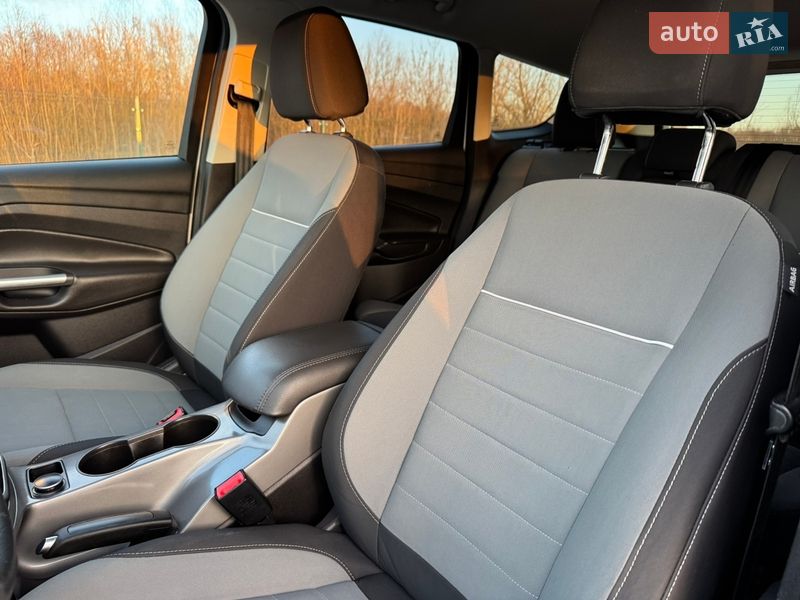 Внедорожник / Кроссовер Ford Escape 2014 в Дрогобыче