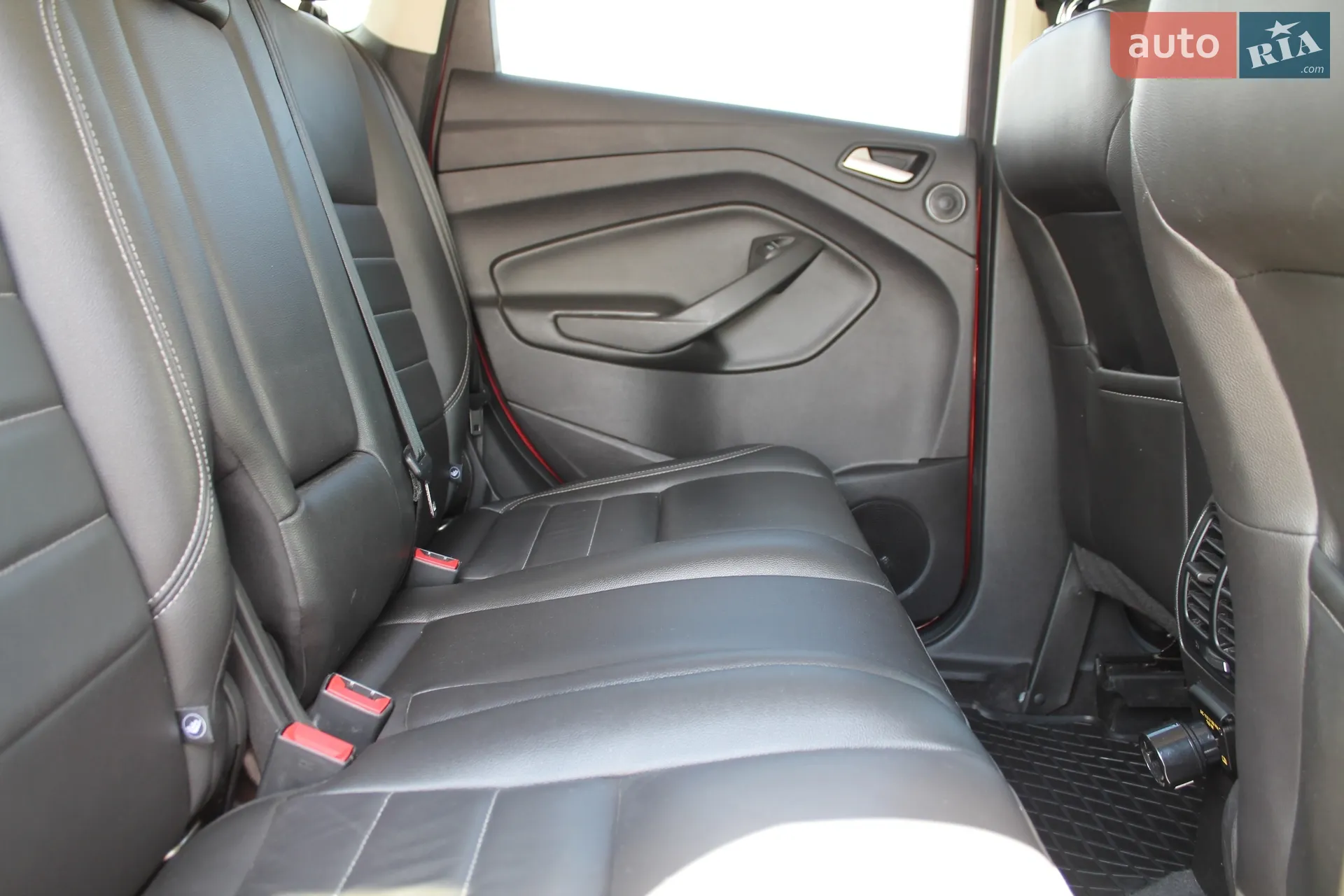 2015 Ford Escape - мініатюра 2