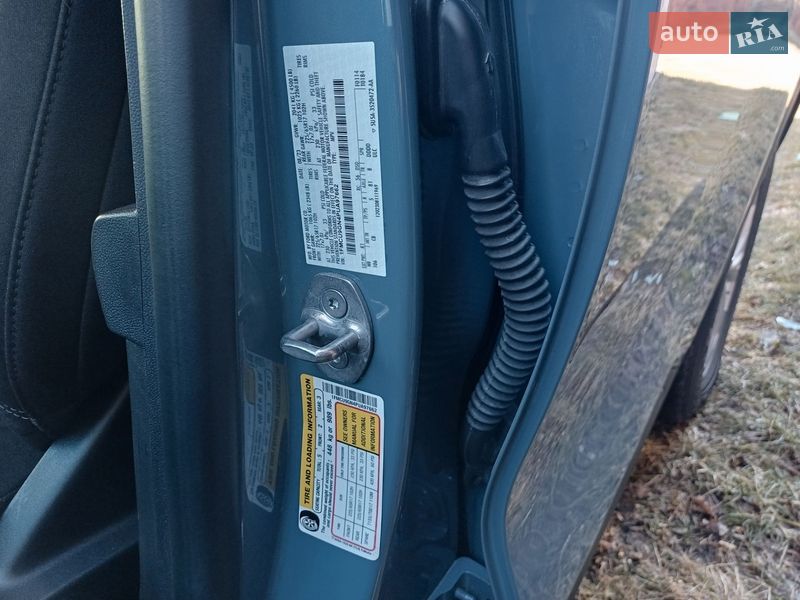 Внедорожник / Кроссовер Ford Escape 2024 в Полтаве