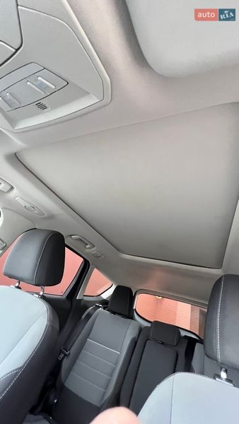 Внедорожник / Кроссовер Ford Escape 2012 в Ивано-Франковске