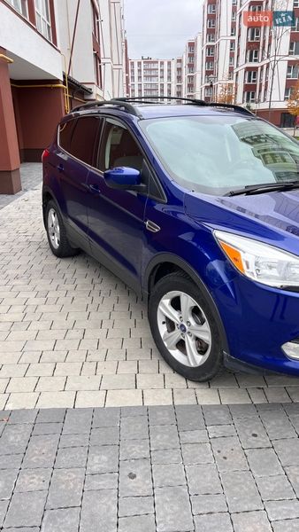 Внедорожник / Кроссовер Ford Escape 2012 в Ивано-Франковске
