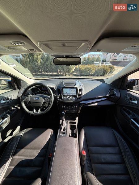 Внедорожник / Кроссовер Ford Escape 2016 в Белогородке