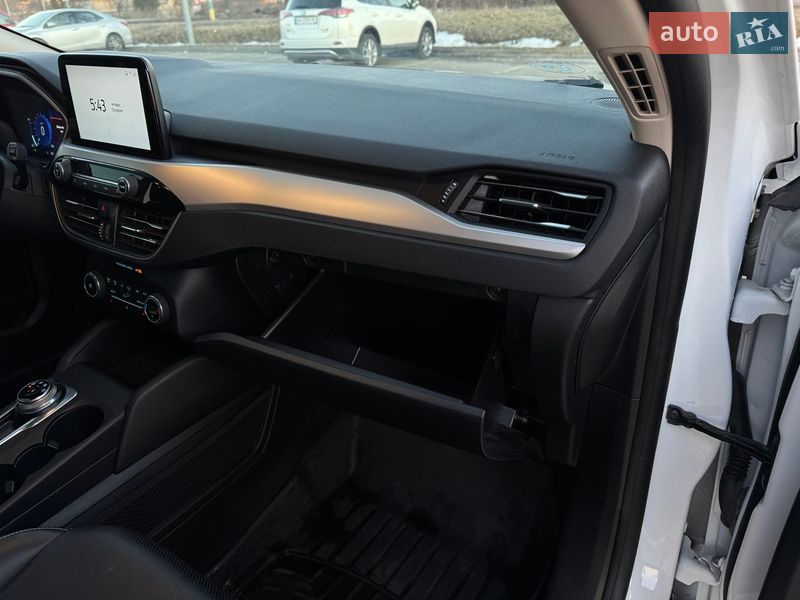 Внедорожник / Кроссовер Ford Escape 2019 в Вышгороде