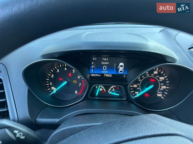 Позашляховик / Кросовер Ford Escape 2017 в Рівному