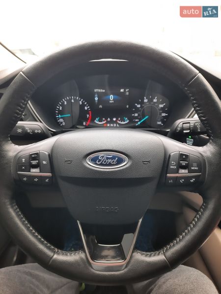 Внедорожник / Кроссовер Ford Escape 2020 в Запорожье