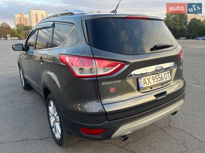 Внедорожник / Кроссовер Ford Escape 2016 в Киеве