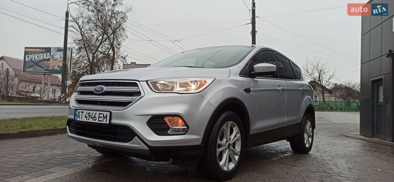 Внедорожник / Кроссовер Ford Escape 2019 в Ивано-Франковске