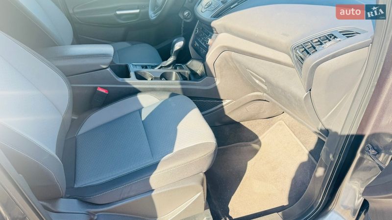 Внедорожник / Кроссовер Ford Escape 2018 в Киеве