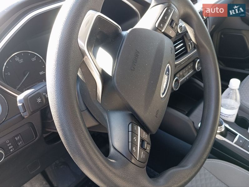 Позашляховик / Кросовер Ford Escape 2021 в Бучі