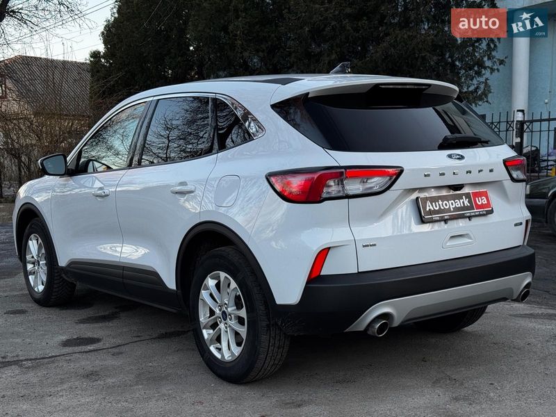 Внедорожник / Кроссовер Ford Escape 2019 в Киеве