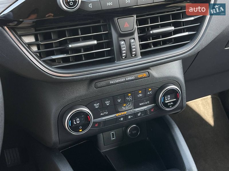 Позашляховик / Кросовер Ford Escape 2020 в Києві