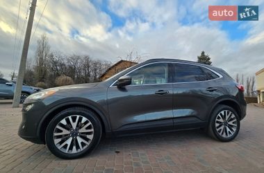 Внедорожник / Кроссовер Ford Escape 2020 в Павлограде