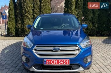 Внедорожник / Кроссовер Ford Escape 2018 в Ивано-Франковске