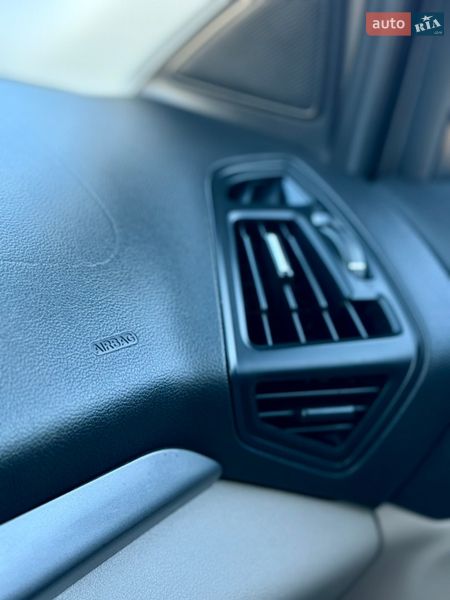 Внедорожник / Кроссовер Ford Escape 2014 в Одессе