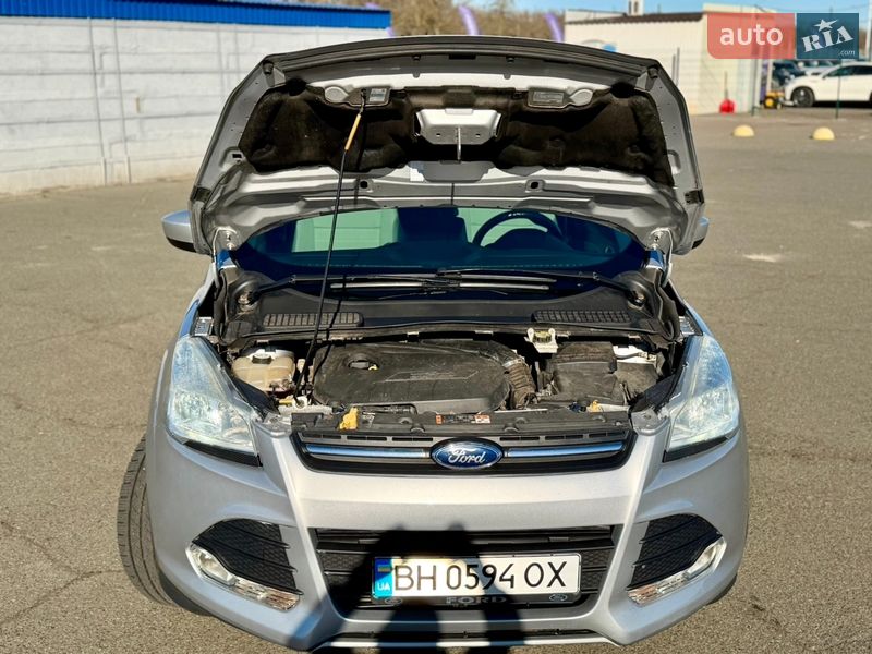 Внедорожник / Кроссовер Ford Escape 2014 в Одессе