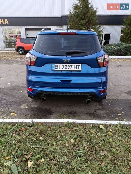 Внедорожник / Кроссовер Ford Escape 2016 в Харькове