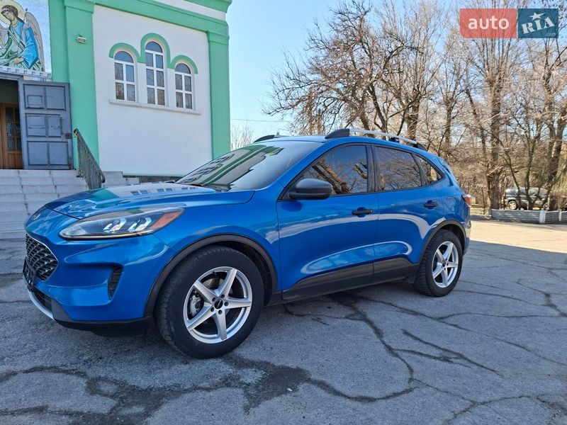Внедорожник / Кроссовер Ford Escape 2020 в Запорожье