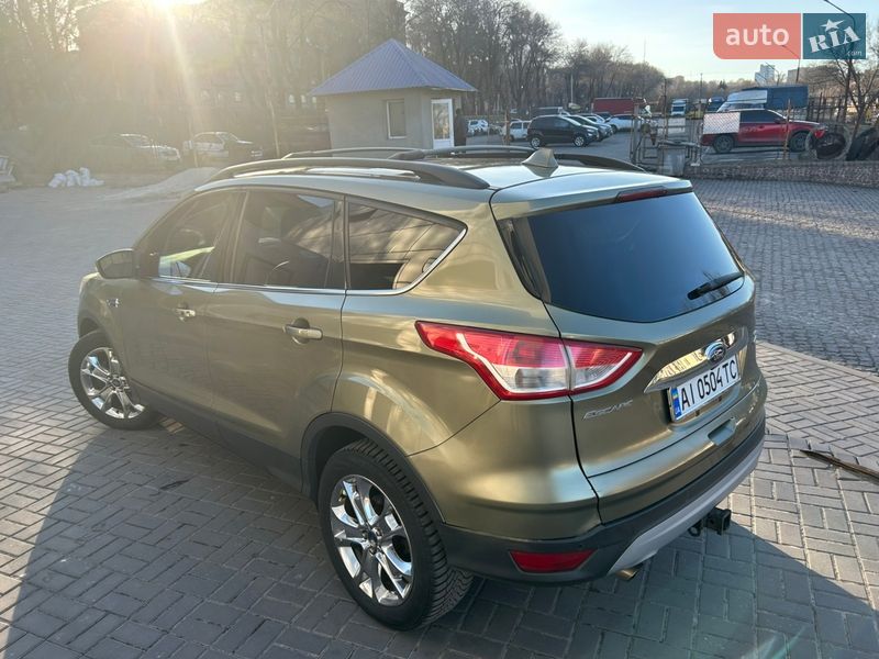 Внедорожник / Кроссовер Ford Escape 2013 в Каменском