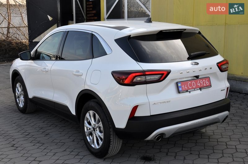 Позашляховик / Кросовер Ford Escape 2023 в Львові