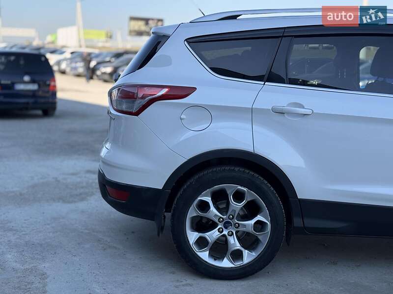 Внедорожник / Кроссовер Ford Escape 2014 в Львове