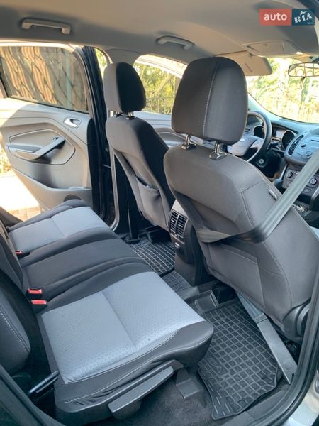 Внедорожник / Кроссовер Ford Escape 2017 в Виноградове